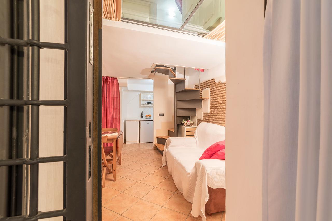 Sweet Little Suite Near Pantheon Rome Exterior photo